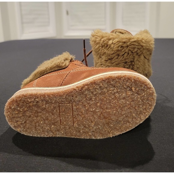 Brown fuzzy lace up boots - Picture 6 of 6